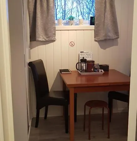 Heidi Little Studio Apartment *